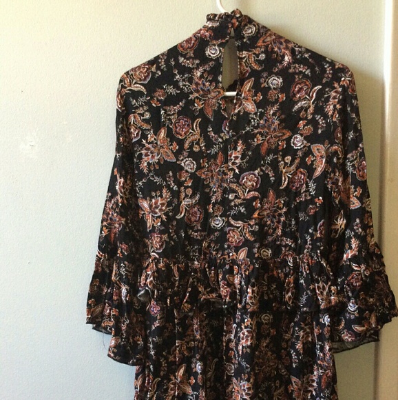 Fun Printed Dress - Picture 3 of 6